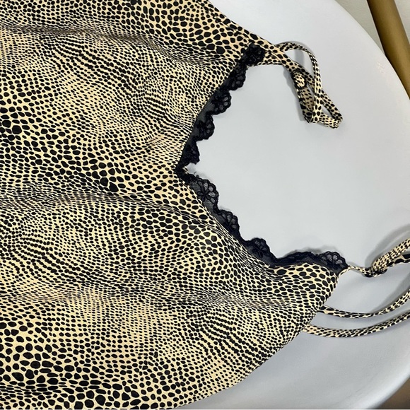 Vintage 90s leopard print slip Dress w/ floral lace trim & side slit size medium - Picture 3 of 13